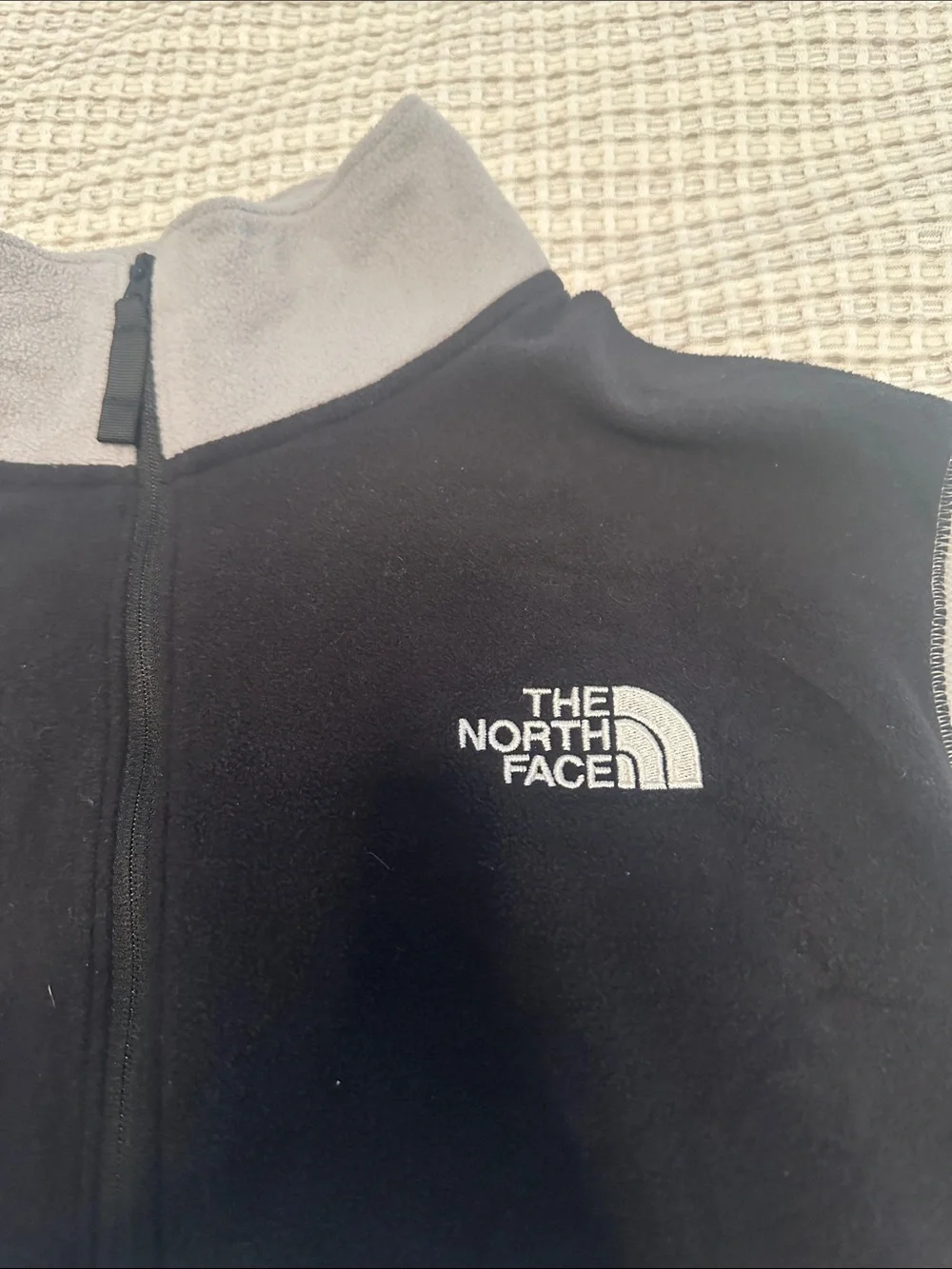 The North Face Men’s Gray and Black Zip-Up Fleece Pullover